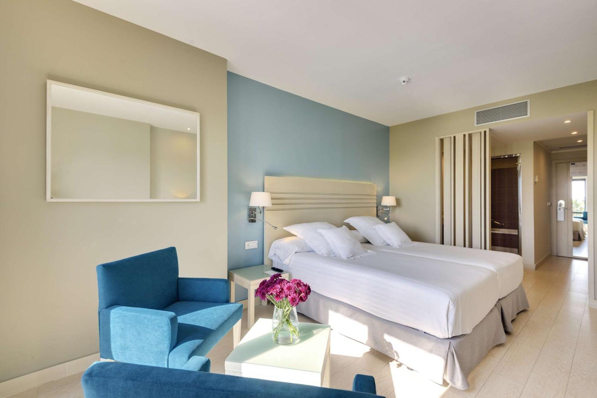 Barcelo Golf & 4*